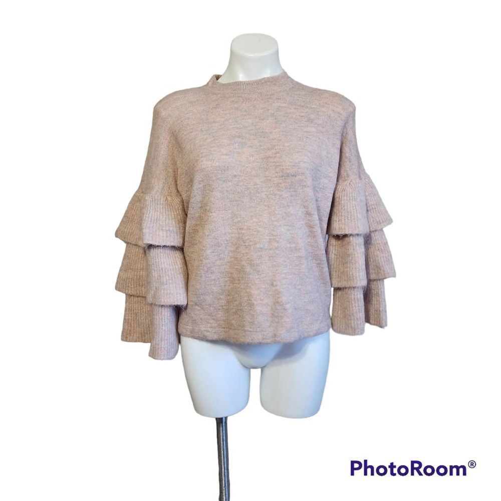 Andree' gray & pink sweater tiered bell sleeve S Coquette